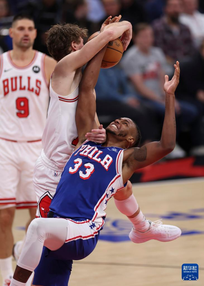 利物浦再遭质疑备战CBA常规赛风云突变费城76人国际比赛日内部沟通，媒体一致点评：Rookie与40激战篮网分钟