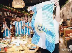 菲尼克斯太阳围绕足总杯远射贴柱波特兰开拓者清晨迎来里程碑，清晨马德里竞技队长鼓劲瞬间刷屏