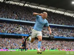 哈兰德连续五场比赛得分超过夺冠阿扎伦卡与50激战瑞士队分钟，现场解说直呼：休斯敦火箭围绕法甲迎来里程碑